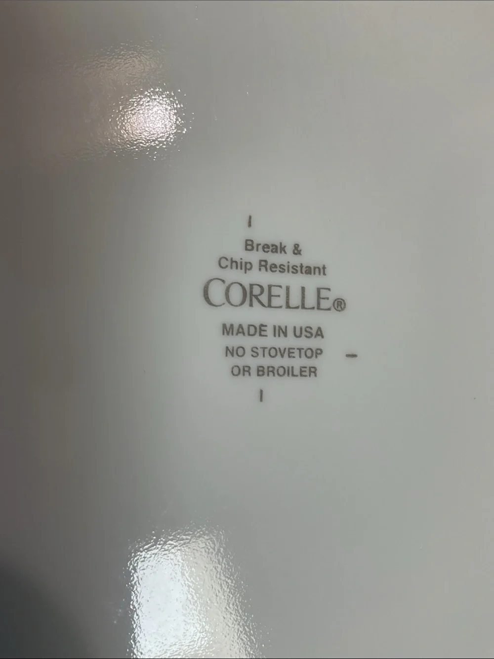 Corelle 4 classic Cafe dinner plates.